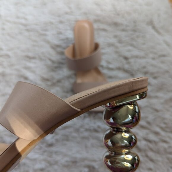 Beige faux leather sandals with gold ball heels - Picture 5 of 7